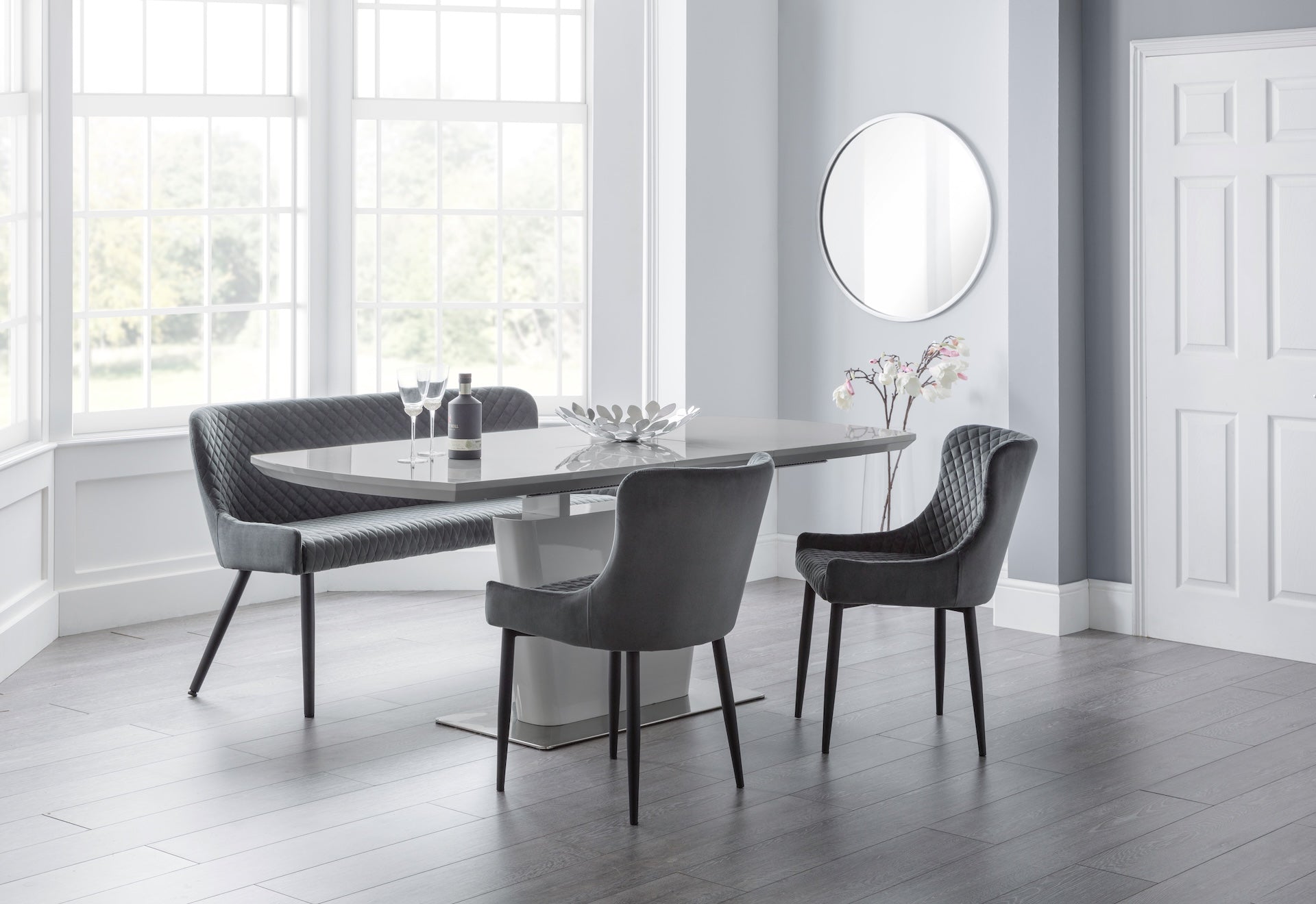 Como High Gloss Extending Table - Grey
