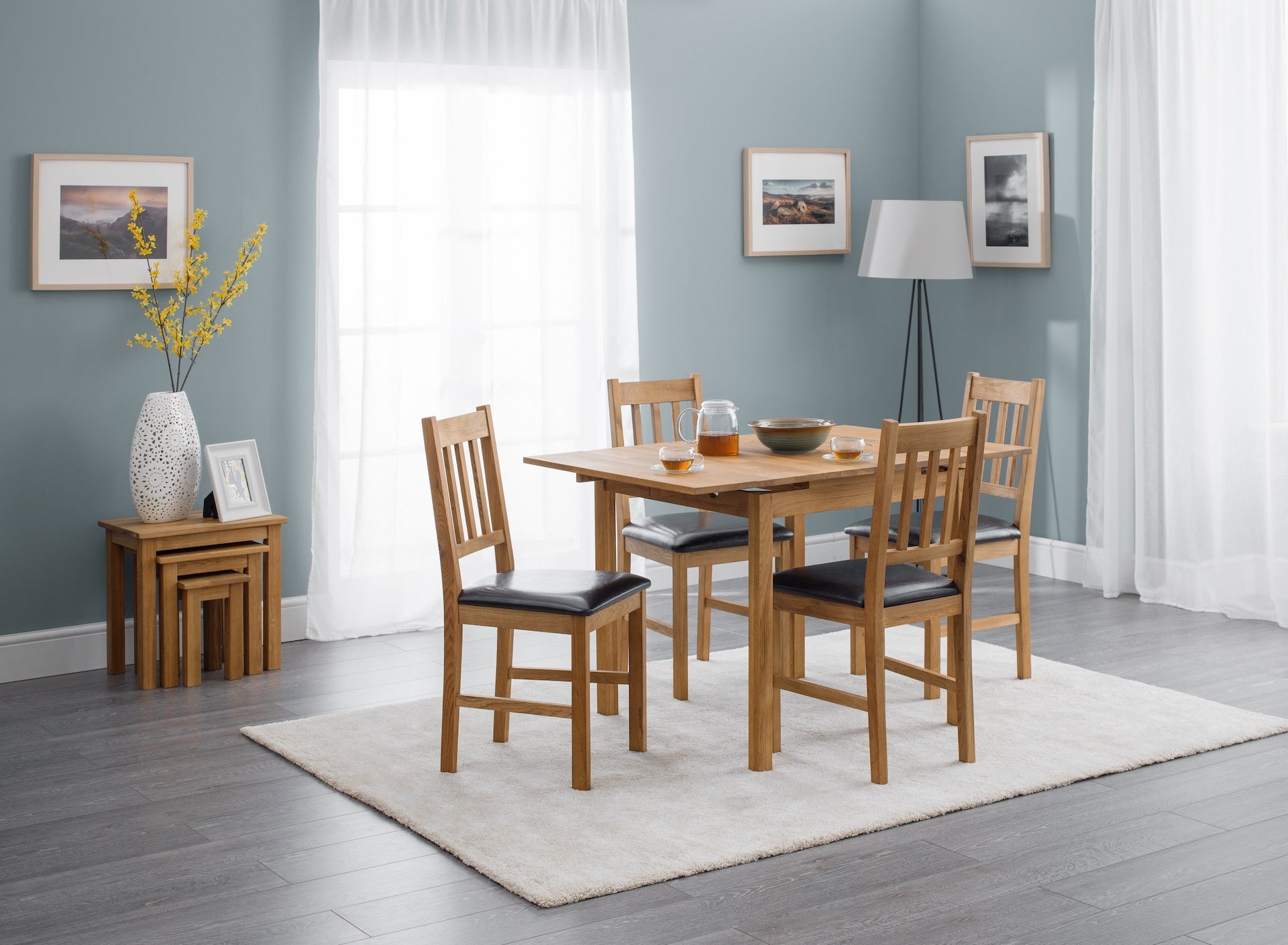 Coxmoor Oak Extending Dining Table