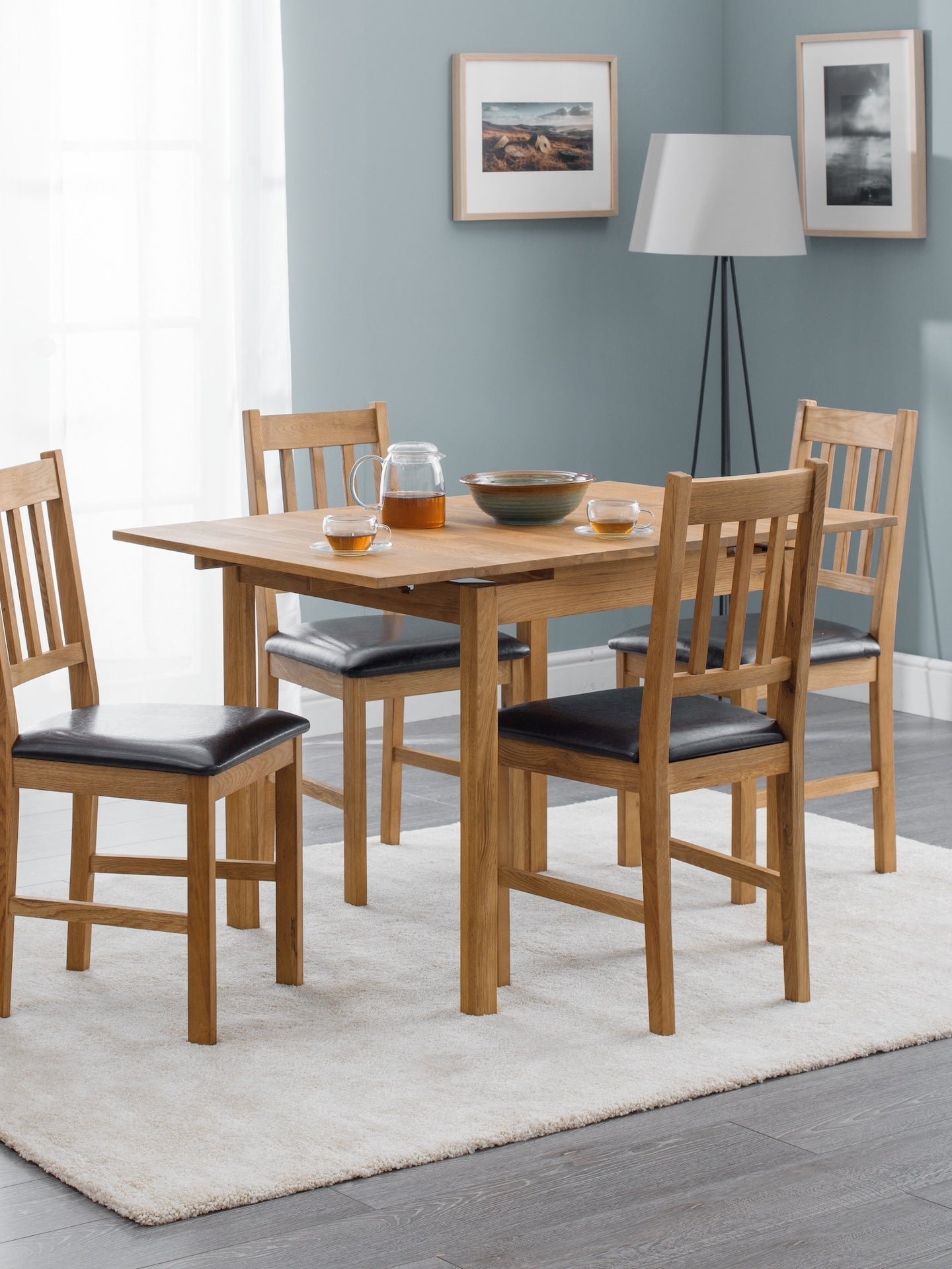 Coxmoor Oak Extending Dining Table