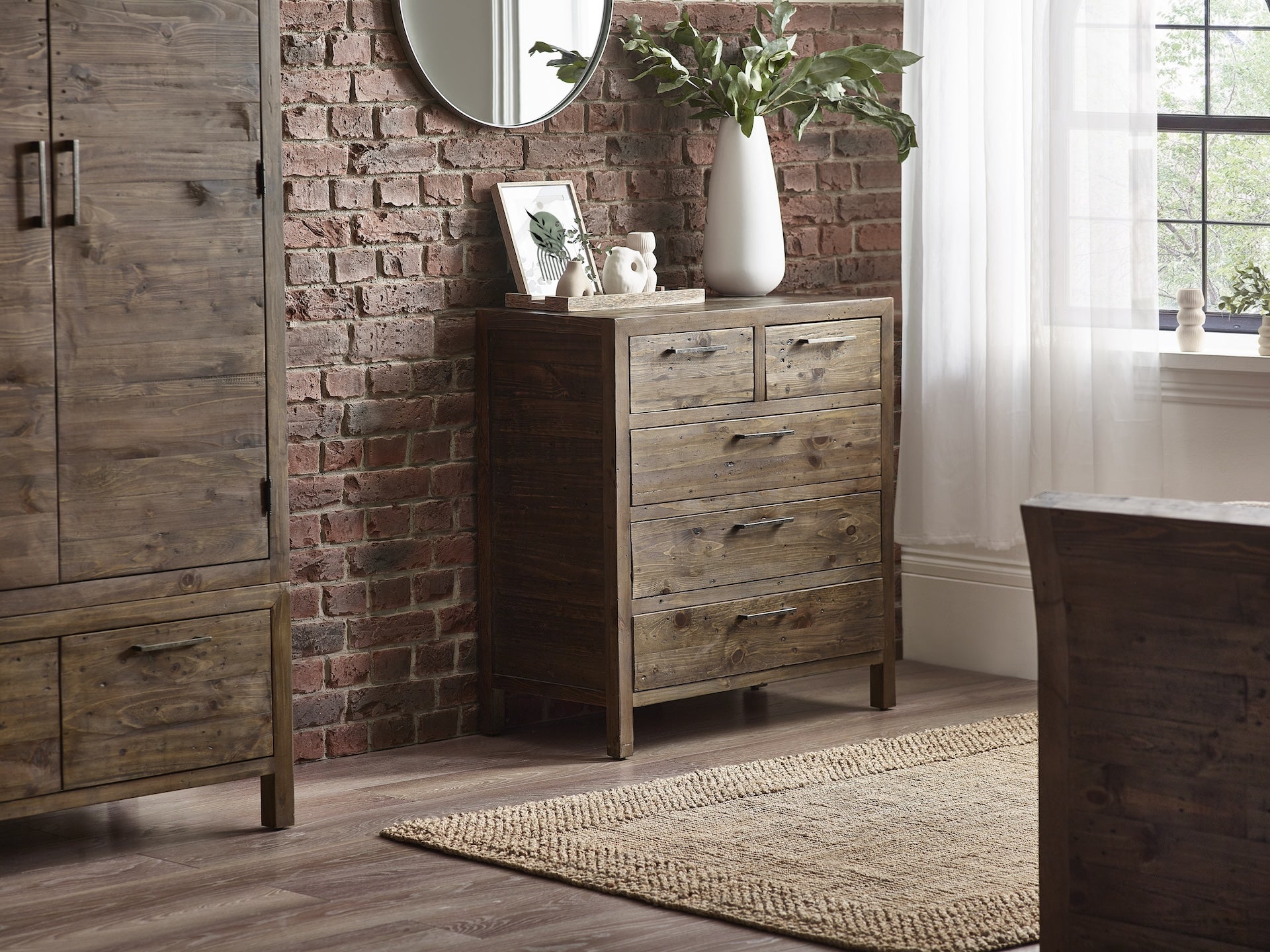 Heritage 3+2 Drawer Chest