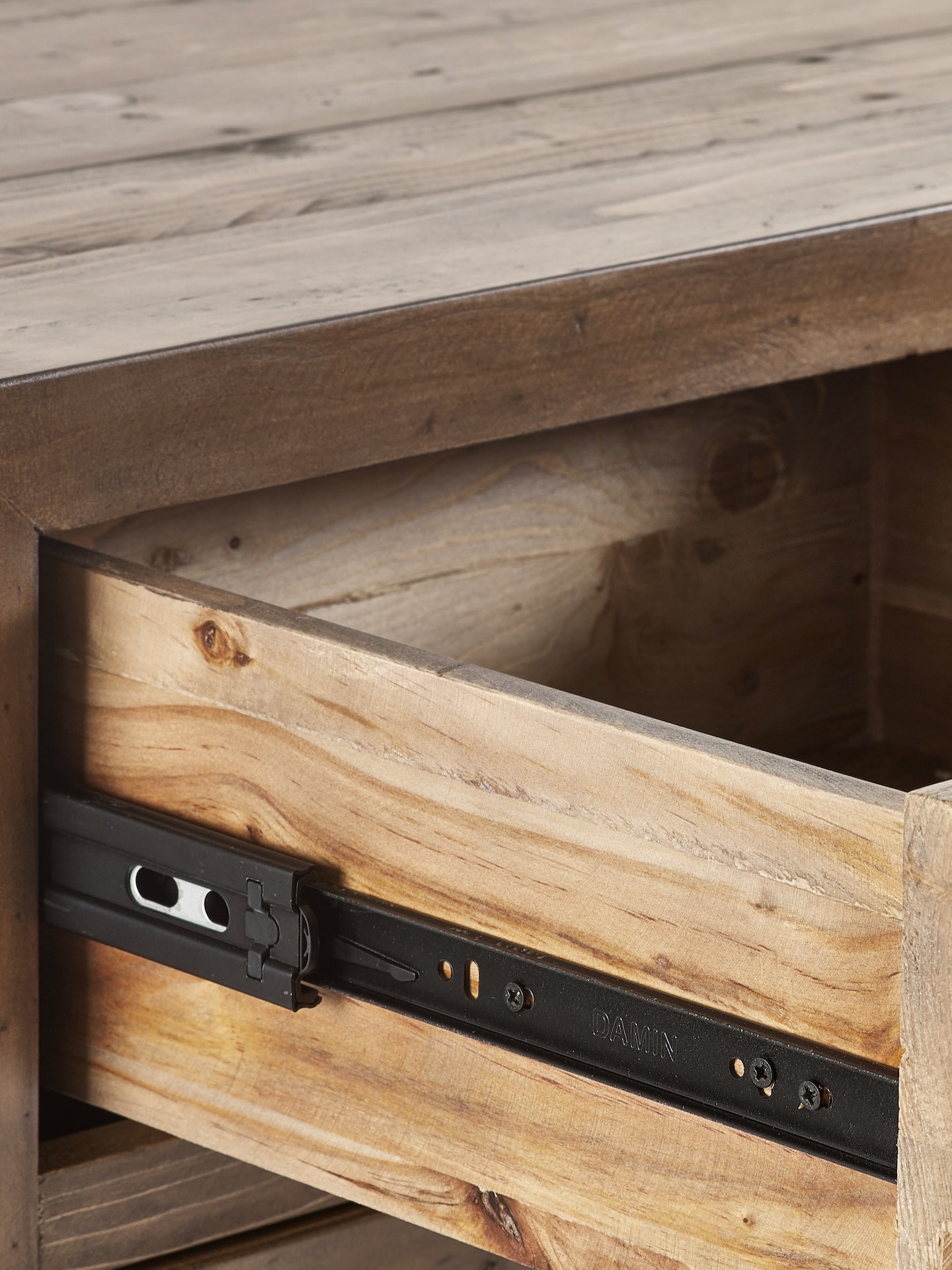 Heritage 3+2 Drawer Chest