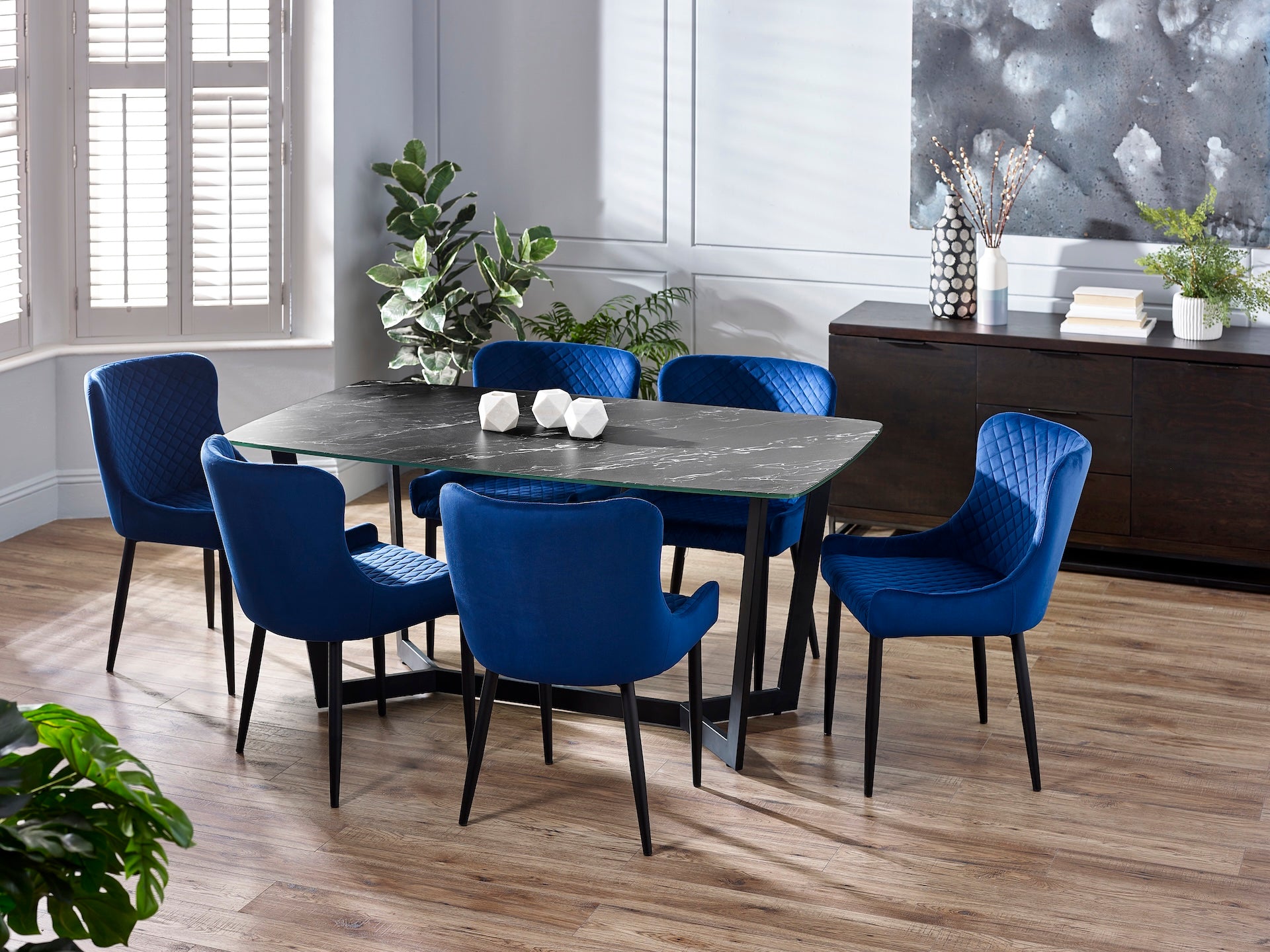 Olympus Dining Table - Black Marble