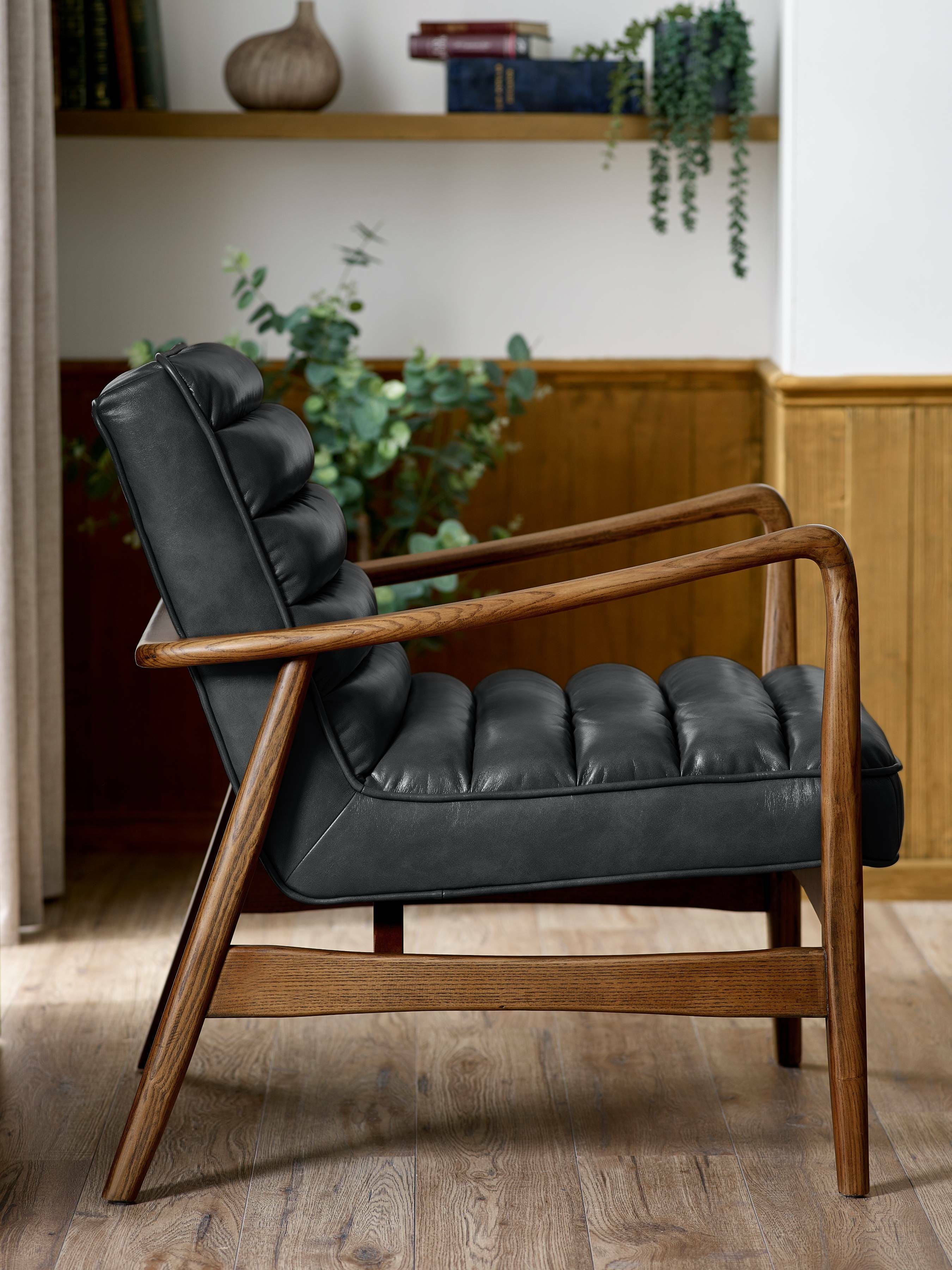 Julian Bowen Armchair Marshall Accent Chair - Black Bed Kings