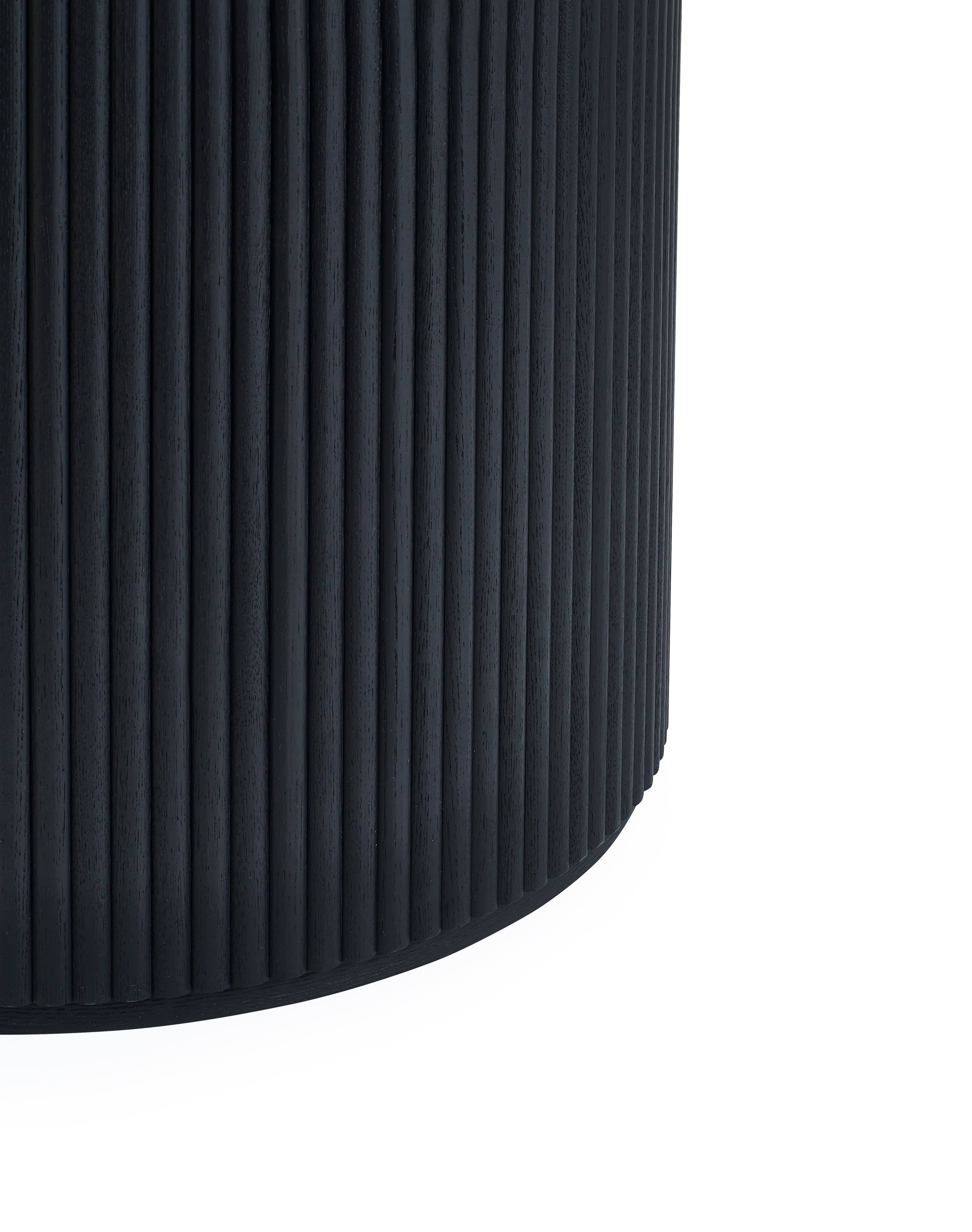 Julian Bowen Dining Table Louis Fluted Round Dining Table - Black Bed Kings