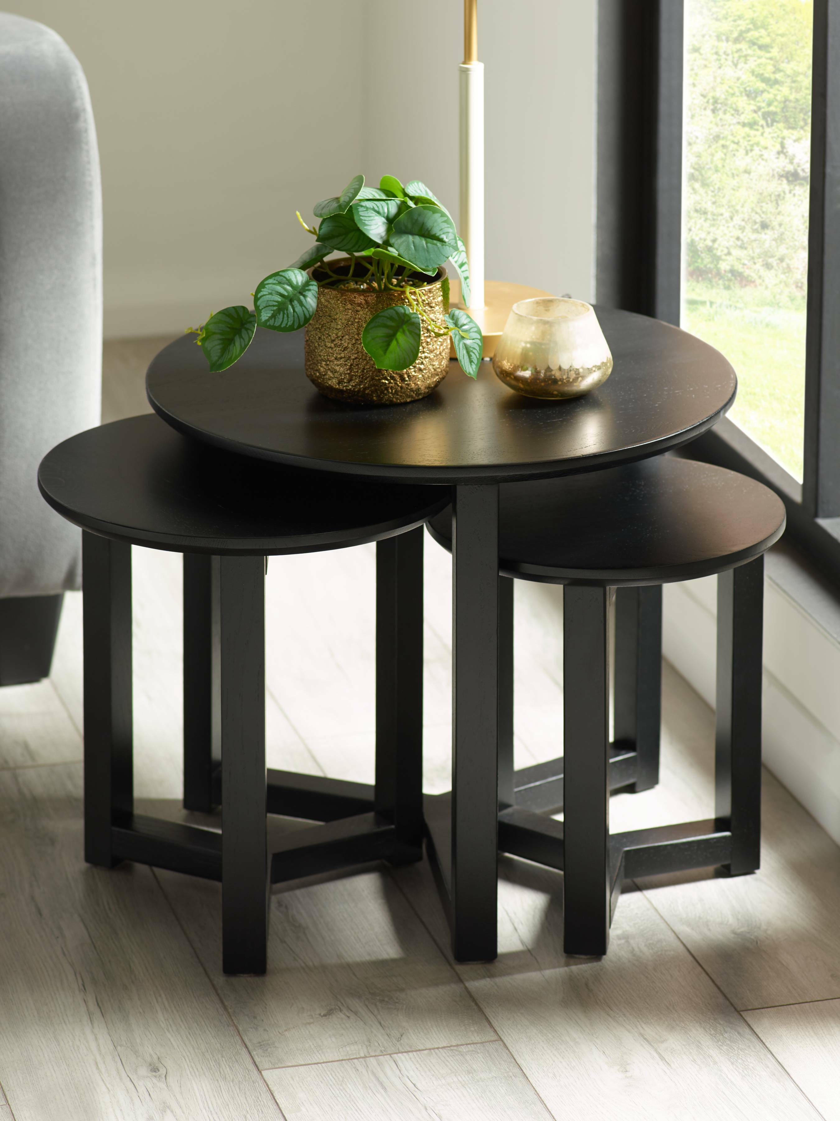 Nidri Black Nest Of 3 Tables