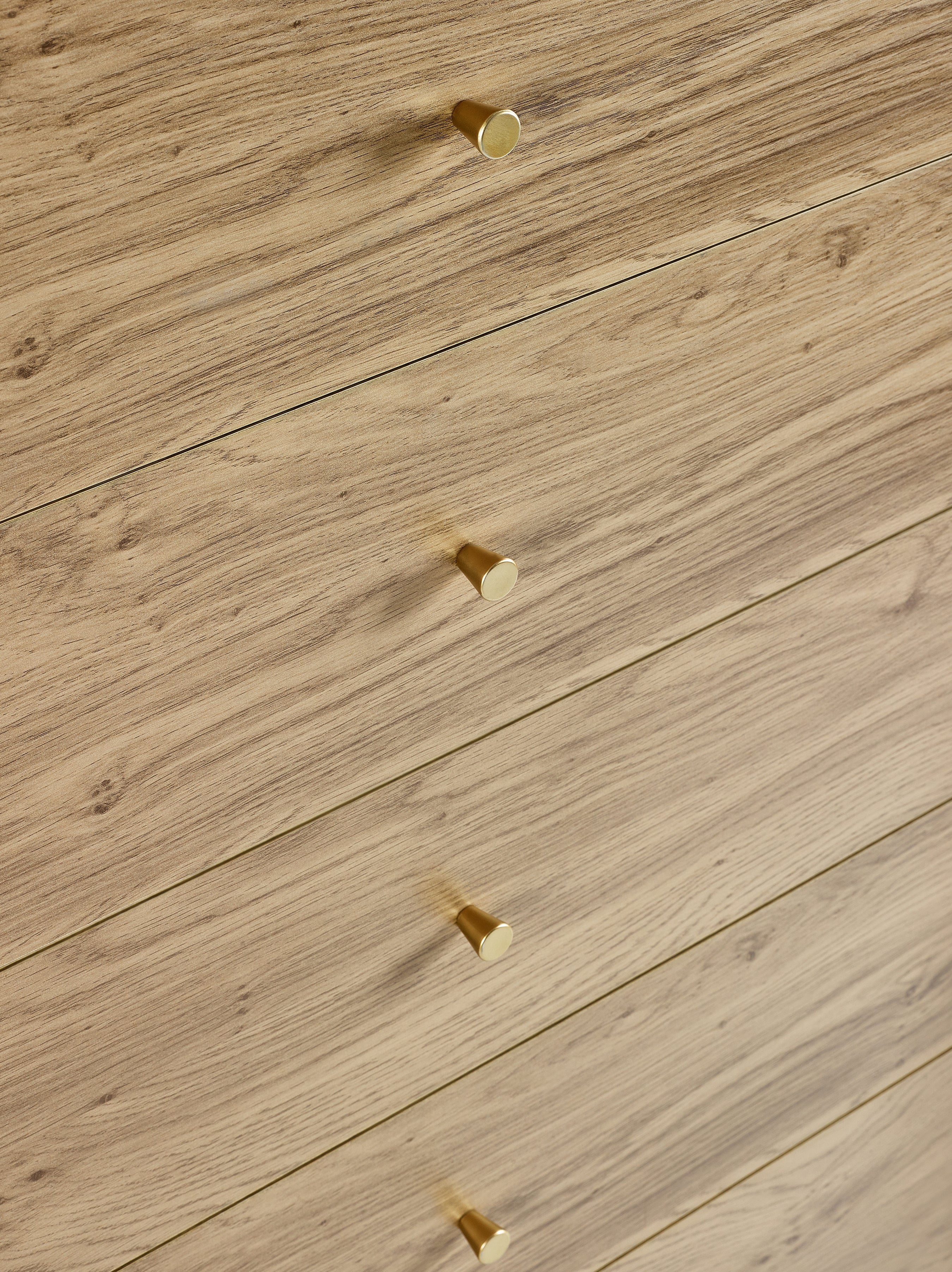 Ingrid 5 Drawer Chest Oak