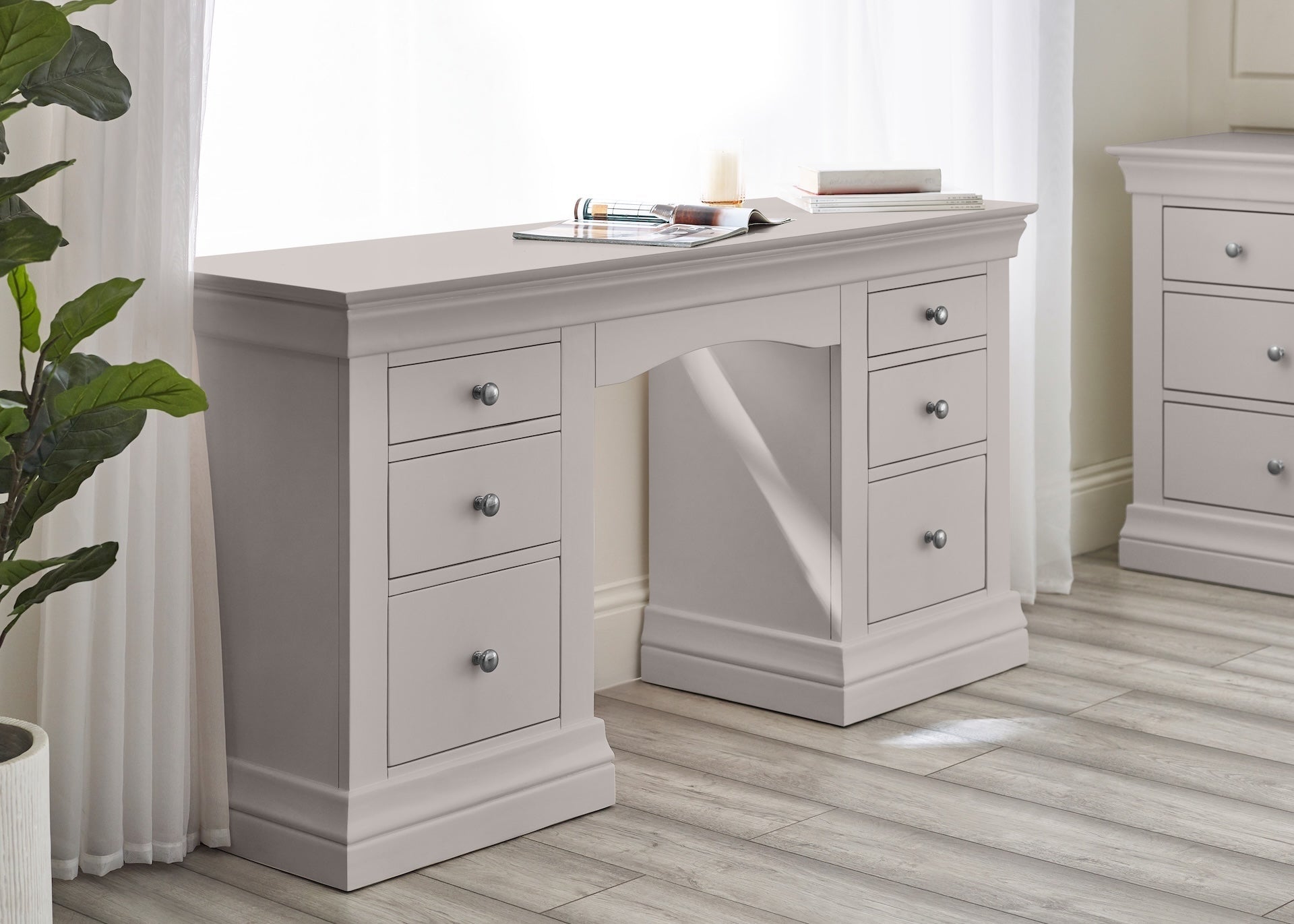 Clermont Dressing Table - Light Grey