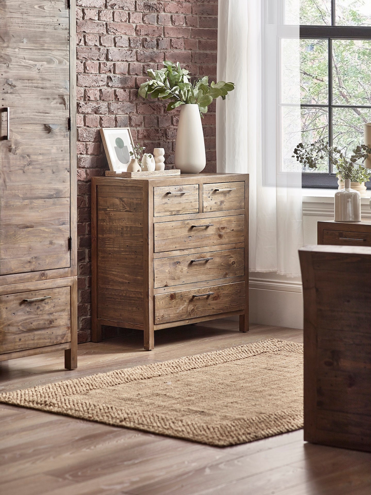 Heritage 3+2 Drawer Chest