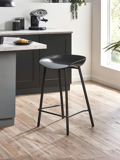 Renzo Bar Stool Black (Set of 2)