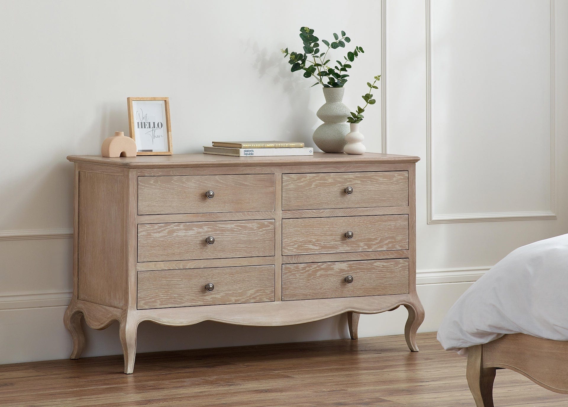 Julian Bowen Chest Of Drawers Camille 6 Drawer Wide Chest Bed Kings
