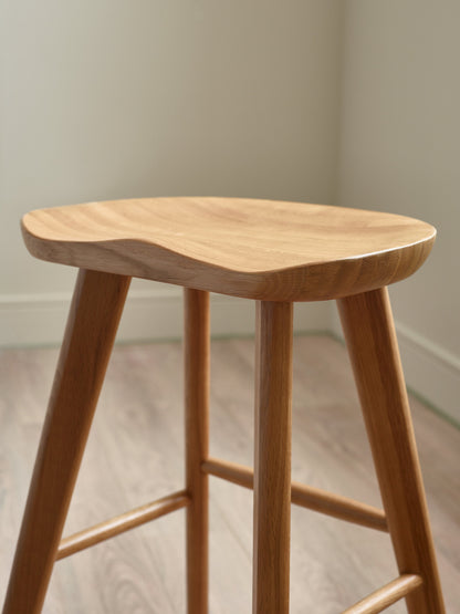 Mulu Natural Solid Oak Bar Stool
